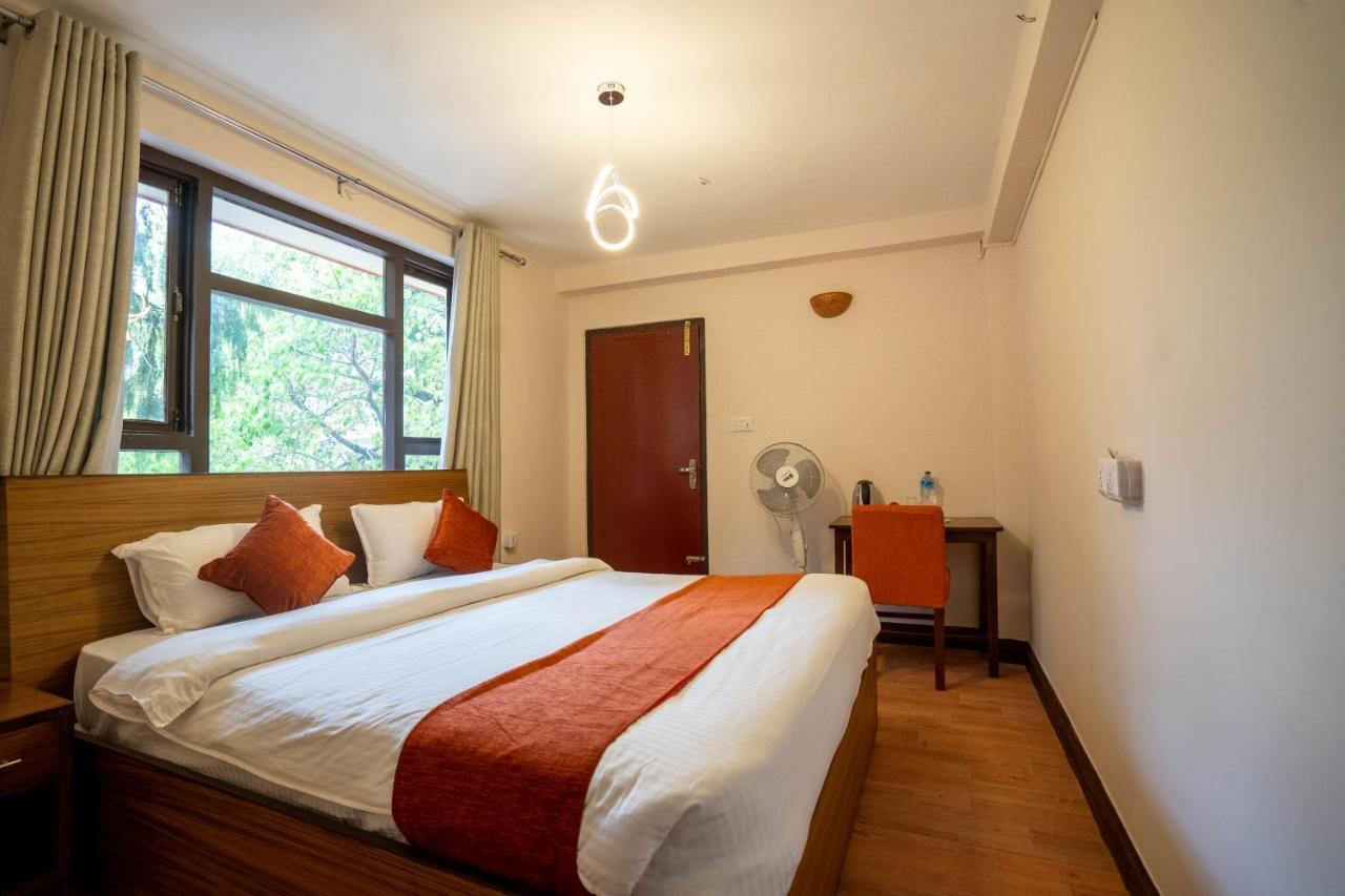 Hotel Pala Катманду Екстериор снимка