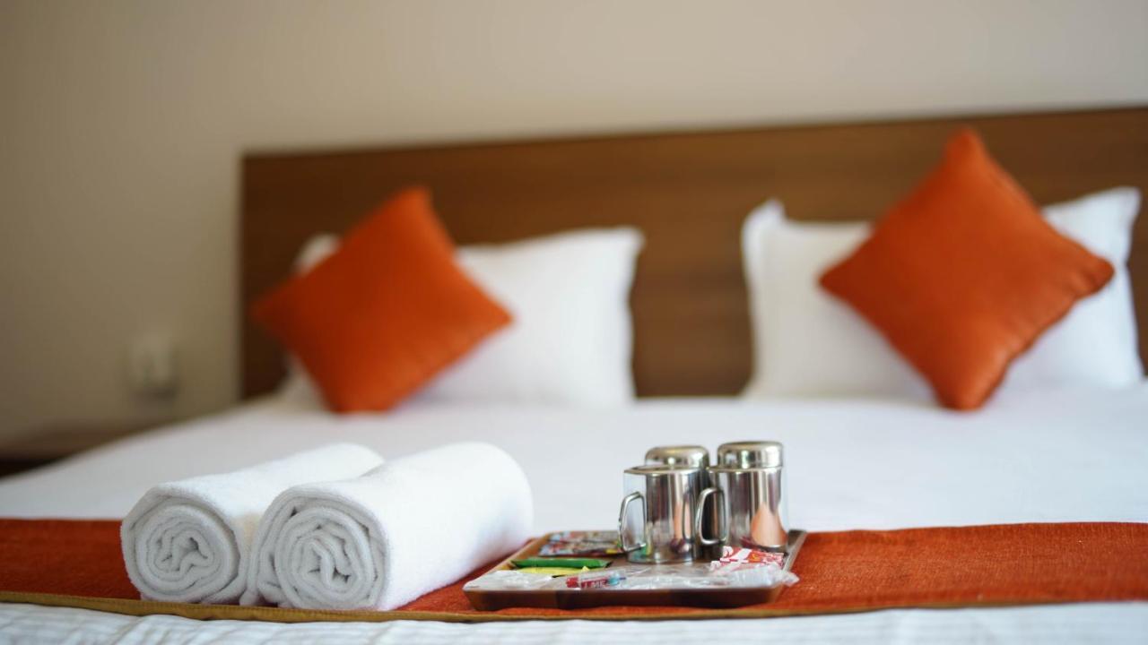 Hotel Pala Катманду Екстериор снимка