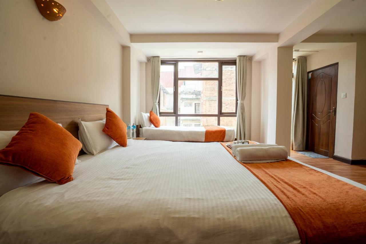 Hotel Pala Катманду Екстериор снимка