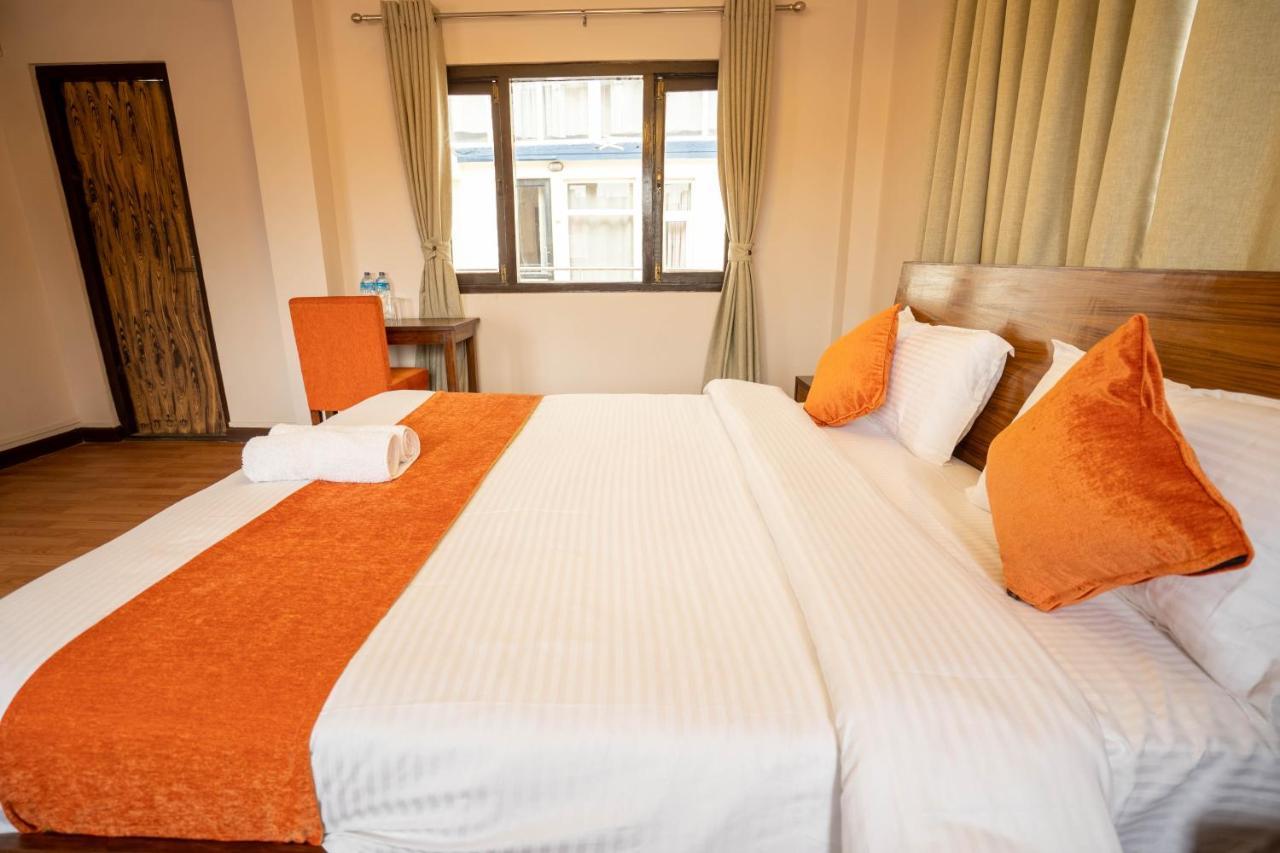 Hotel Pala Катманду Екстериор снимка