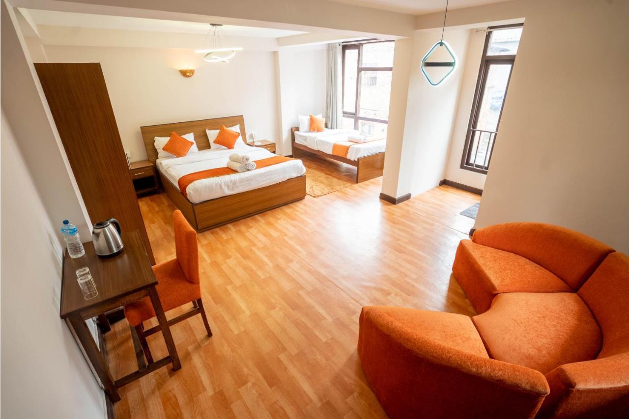 Hotel Pala Катманду Екстериор снимка