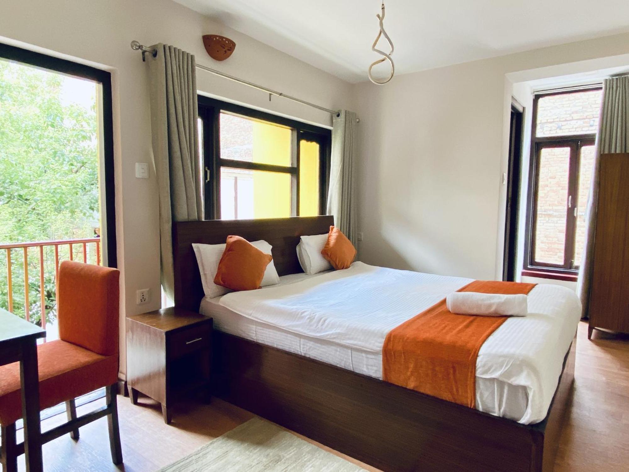 Hotel Pala Катманду Екстериор снимка