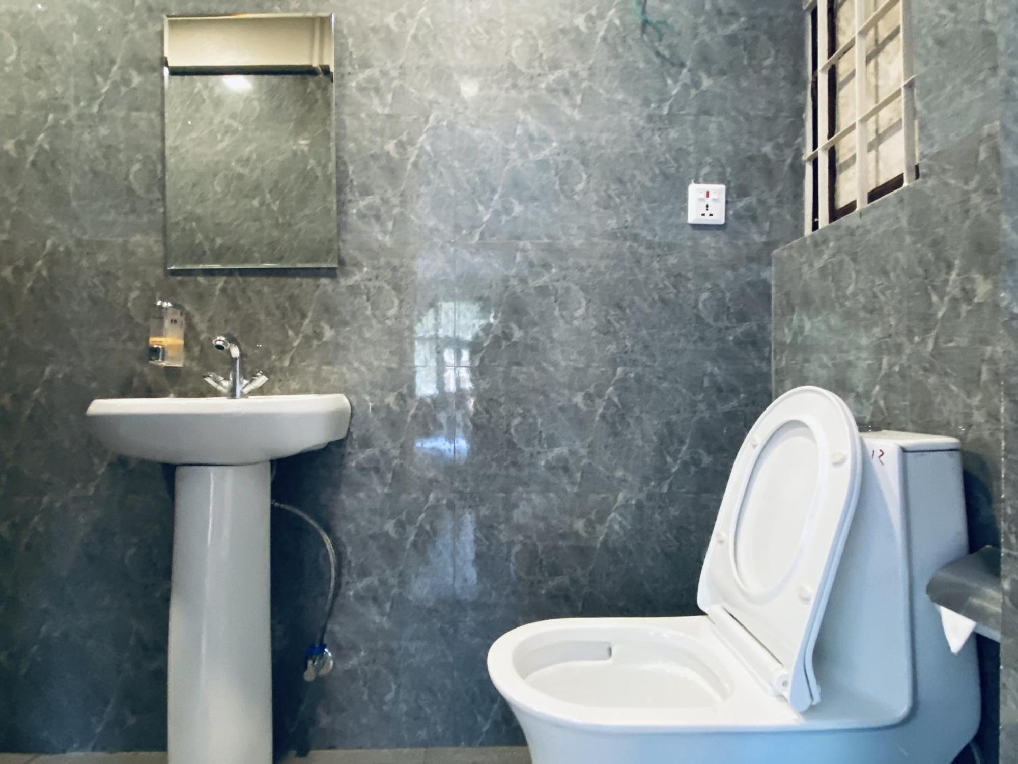 Hotel Pala Катманду Екстериор снимка